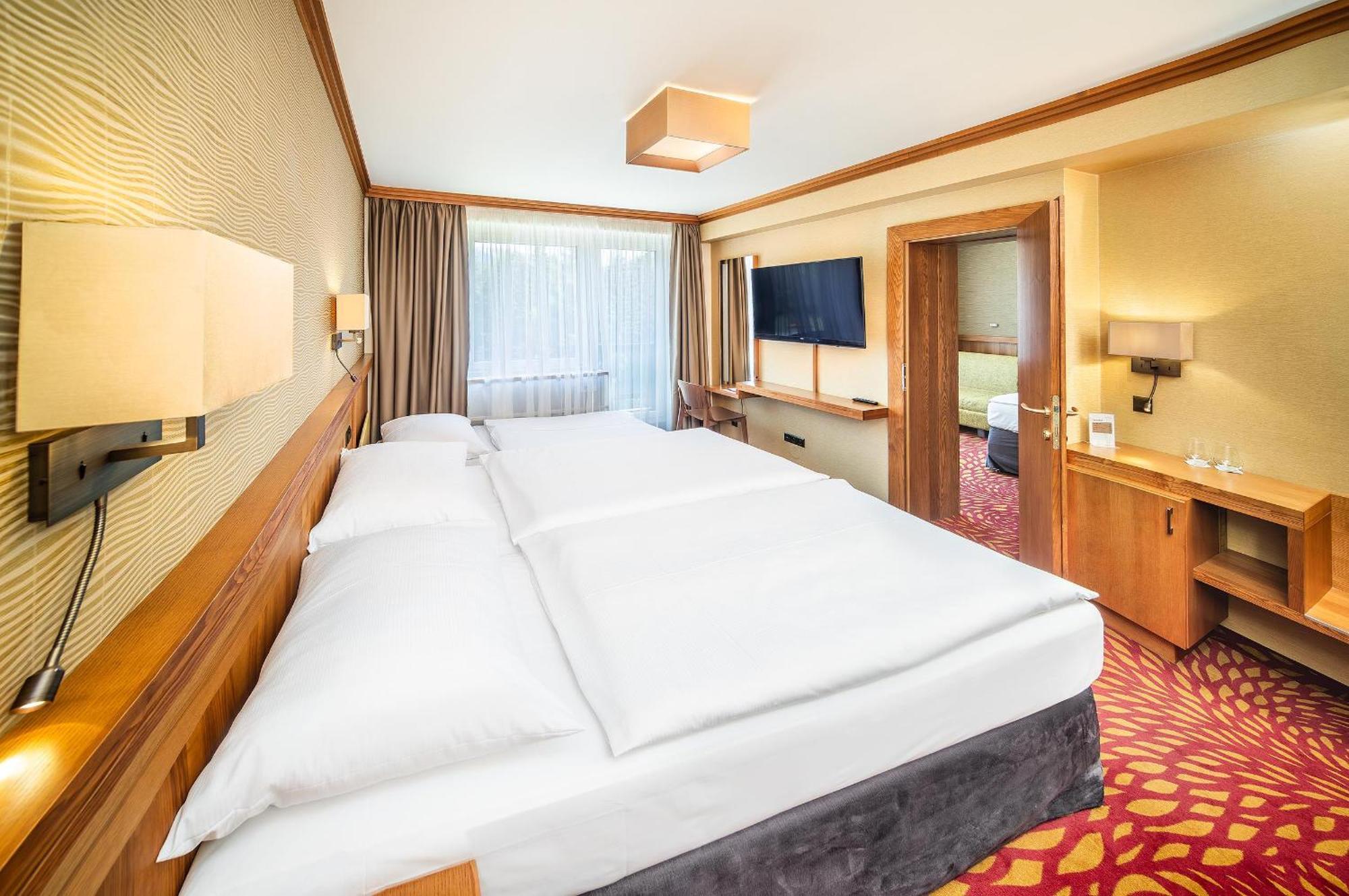 Harmony Hotel 4*