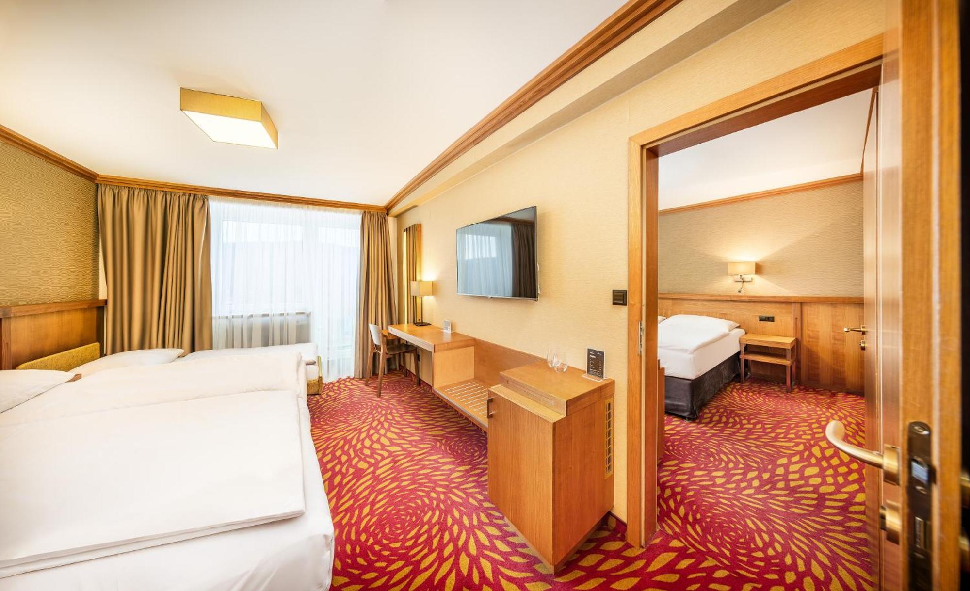 Harmony Club 4*